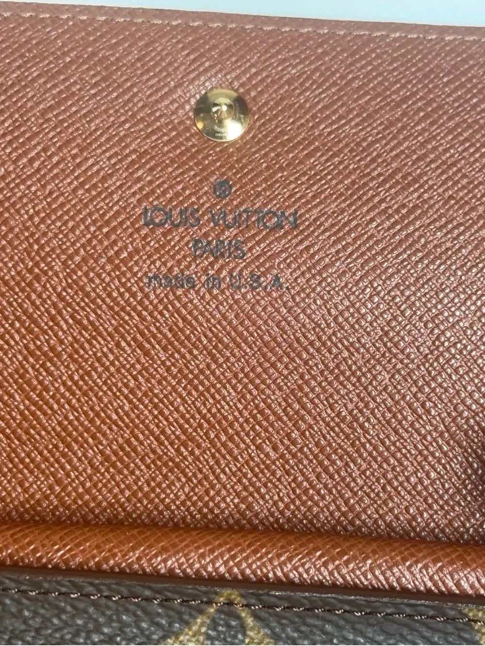Auth Monogram Porte Trésor International Wallet